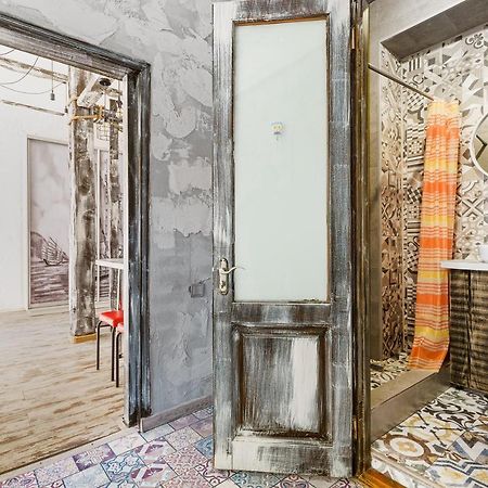 Loft On Mayakovsky 9 Odessza Kültér fotó