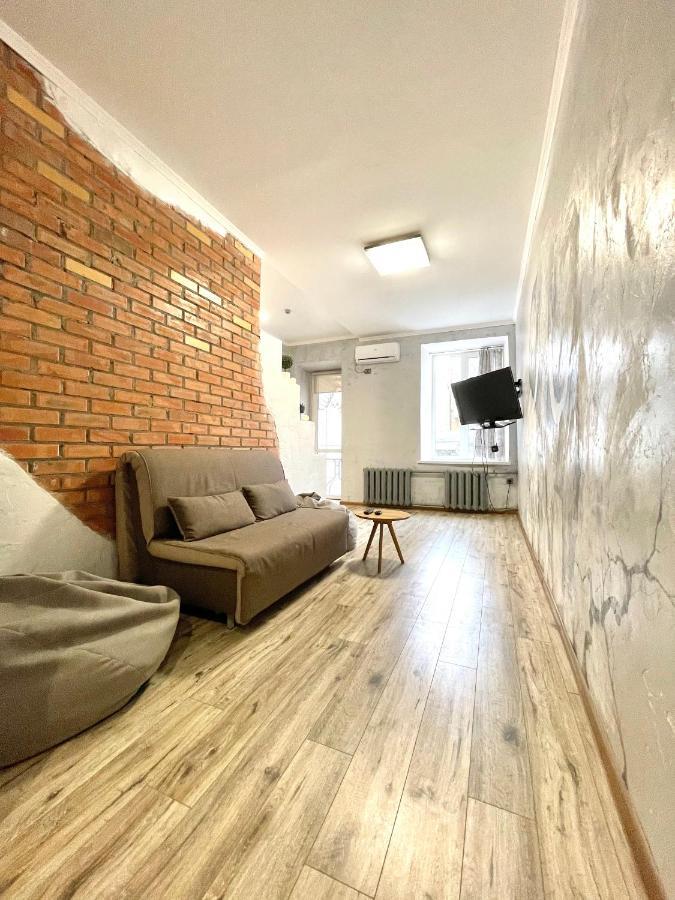 Loft On Mayakovsky 9 Odessza Kültér fotó